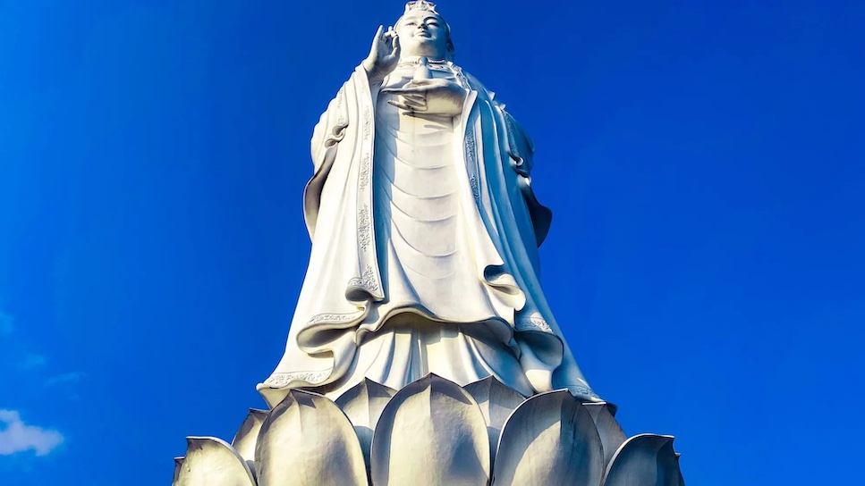 Lady Buddha - best things to do in Da Nang