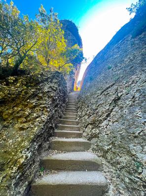 Pas de Francoeses Stairs in Montserrat