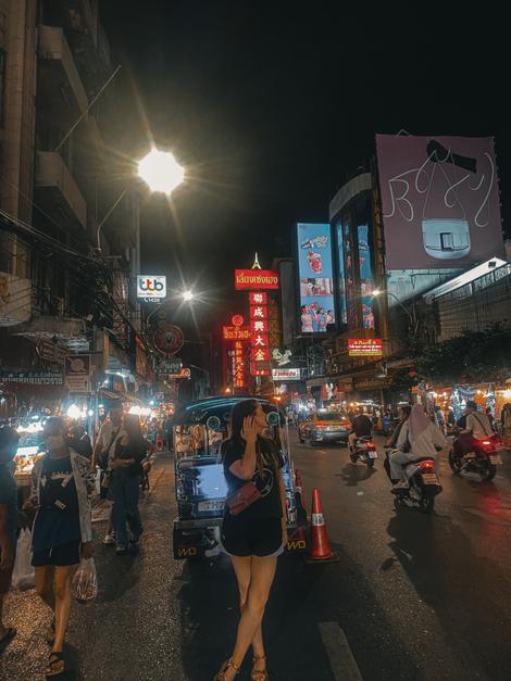 Chinatown is one of the best things to do on this 4 day Bangkok itinerary4 day Bangkok itinerary