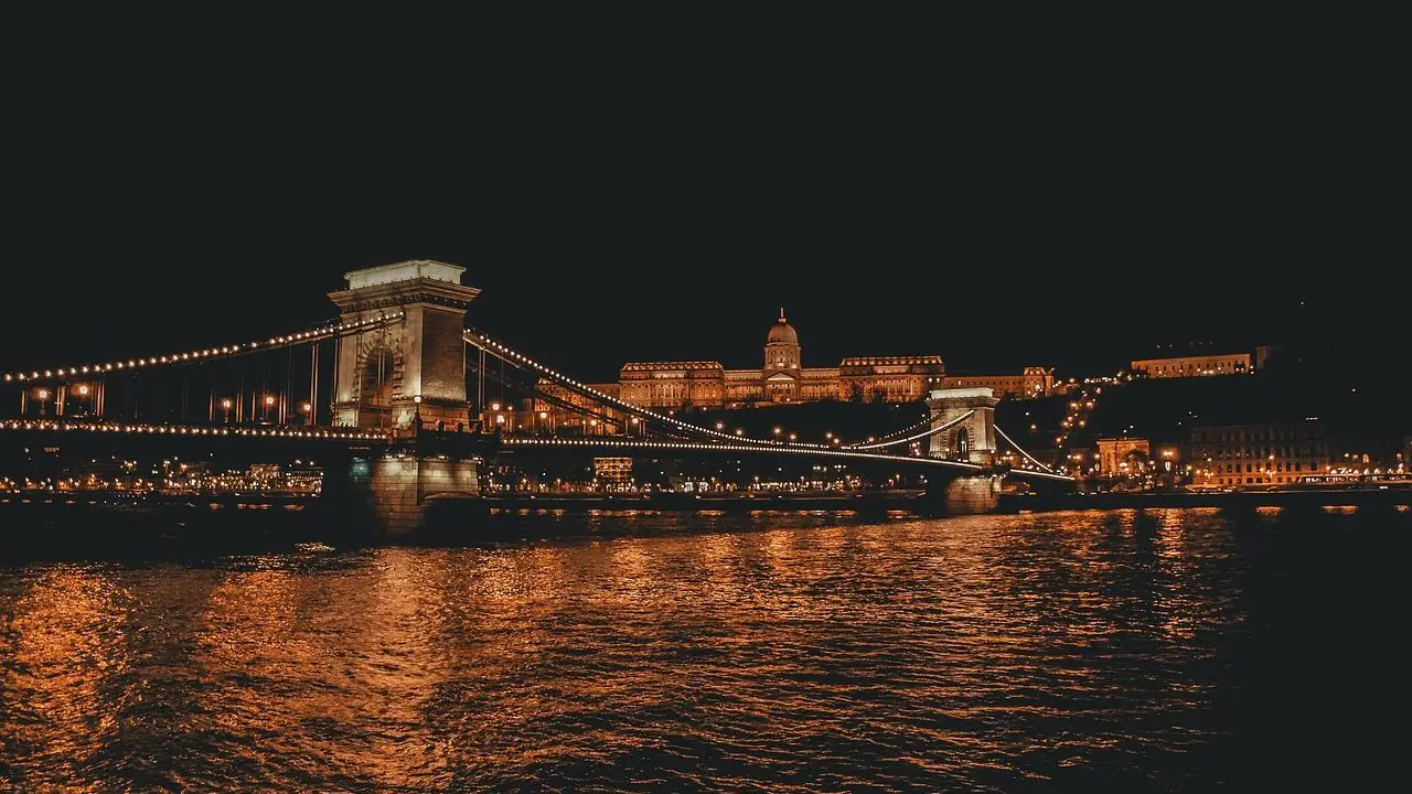 night cruise best things to do 3 days in budapest