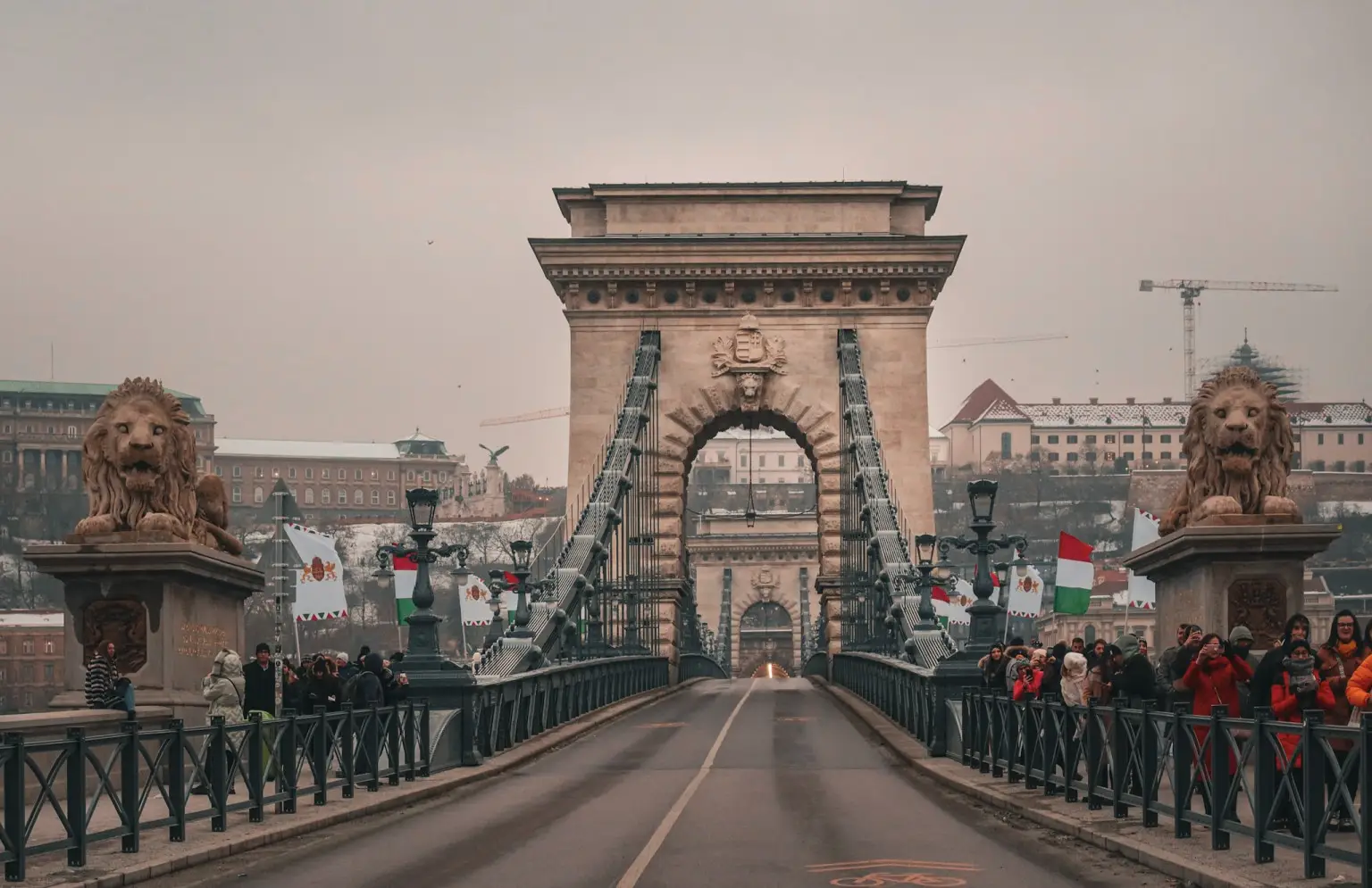 Széchenyi Chain Bridge 3 day budapest itinerary for first timers