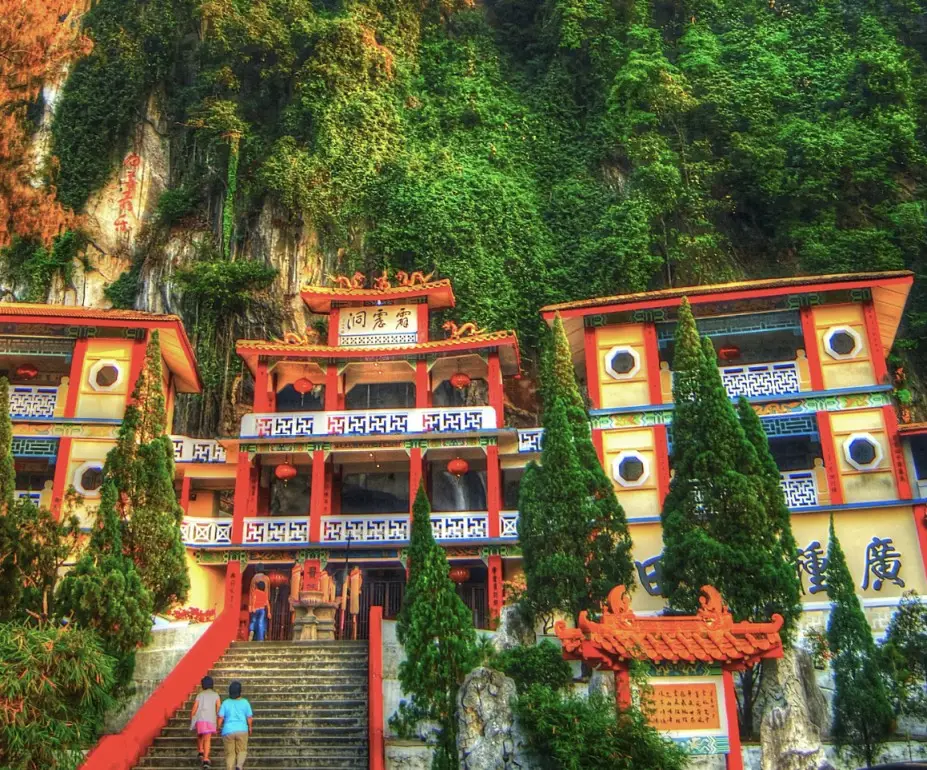 perak cave temple ipoh