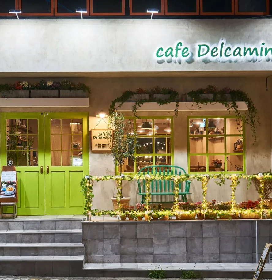 farmhouse theme cafe in seoul