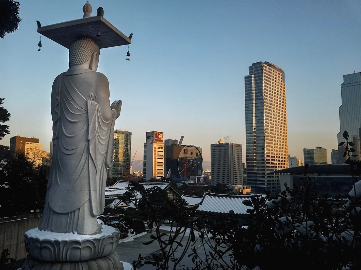 things to do in gangnum seoul - Bongeunsa Temple