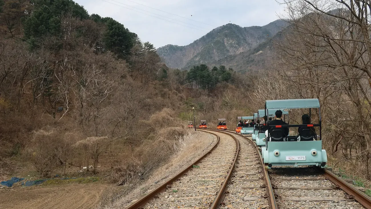 Gimyujeong rail park route and scenery