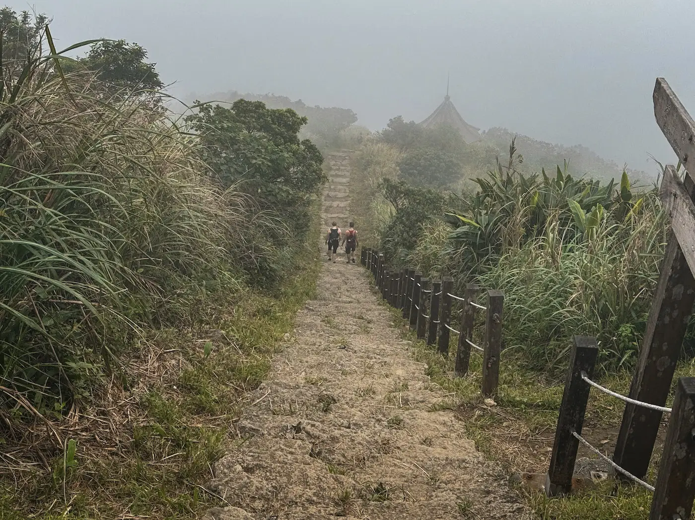 keelung trail - things to do jiufen old town