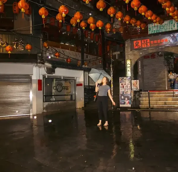 10 Best Things to Do in Jiufen Old Street: Food, Teahouses & Mountain Views