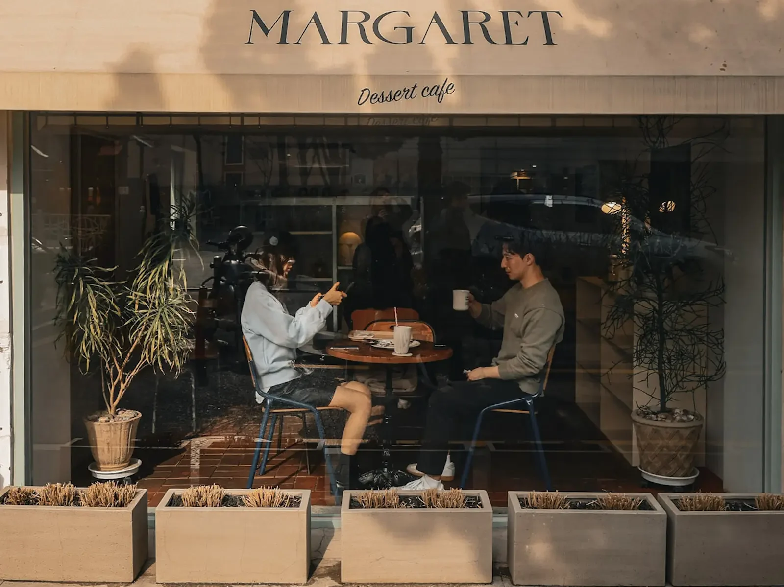 Margarat cafe in Hondgae - 10 day seoul itinerary