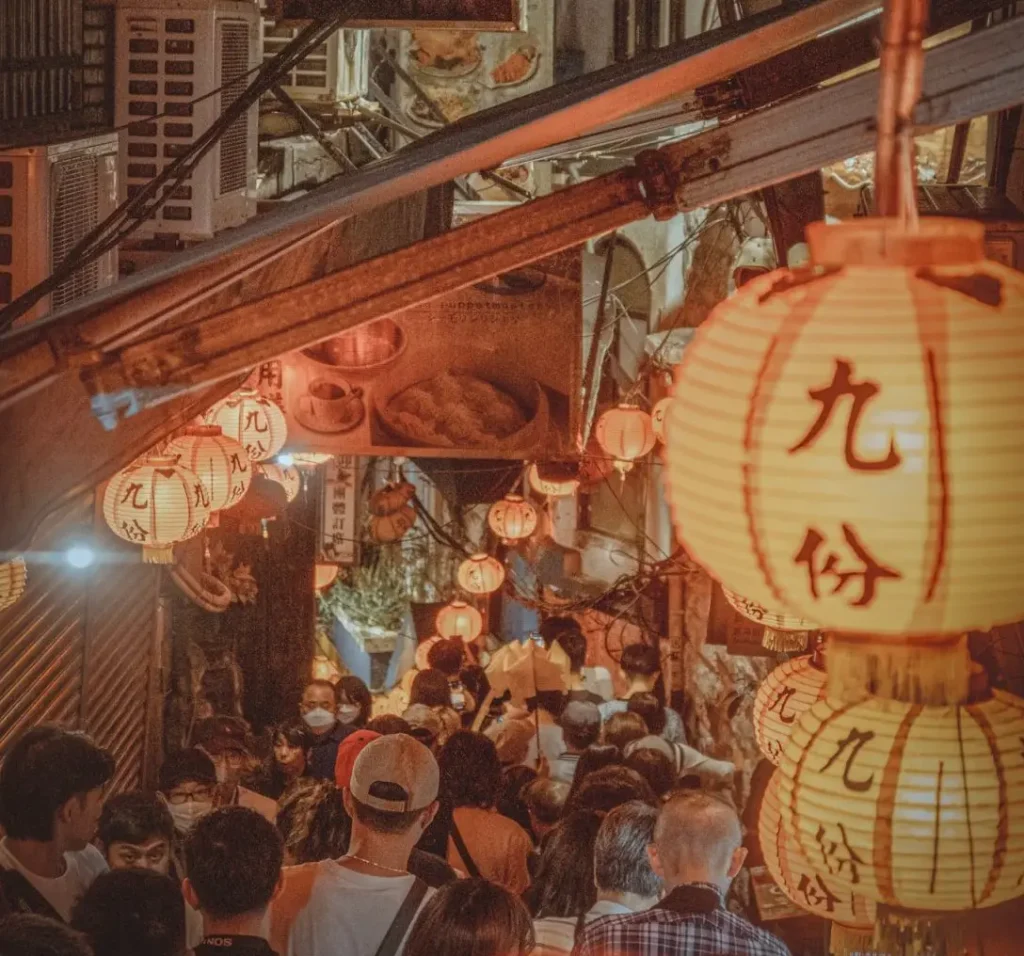 jiufen old street at night