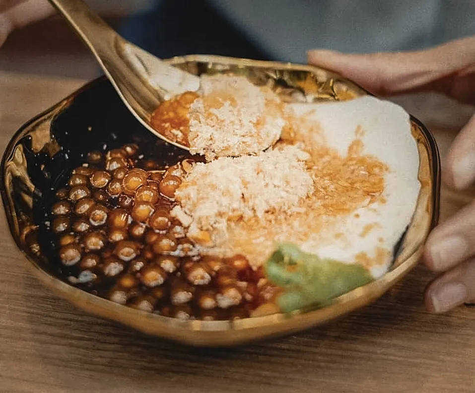 where to eat yongkang street
