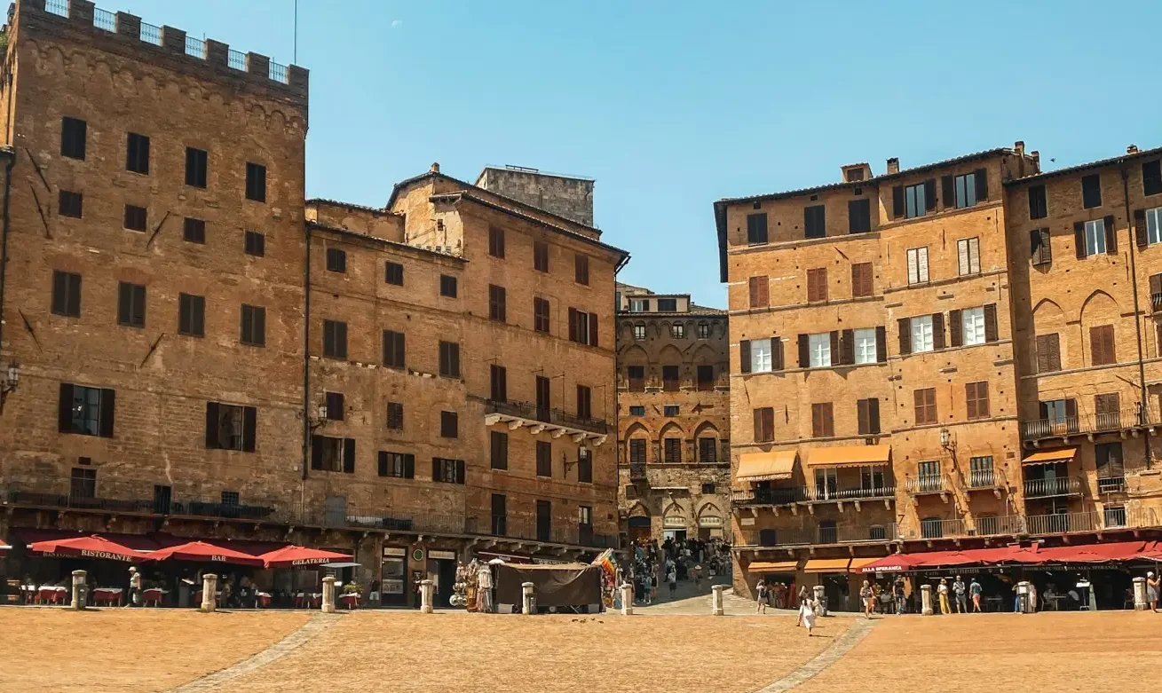 piazza del campo 1 day siena itinerary