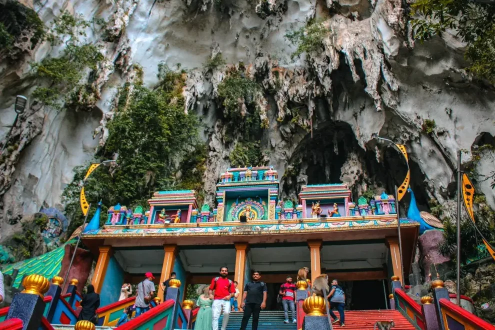 entrance to batu caves