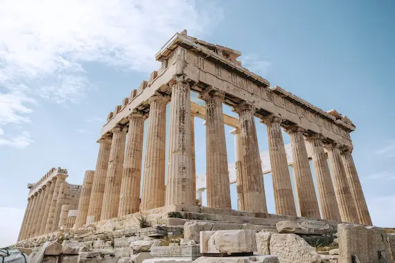 Epic 1 Day Athens Itinerary: Ancient Ruins to Secret Rooftops