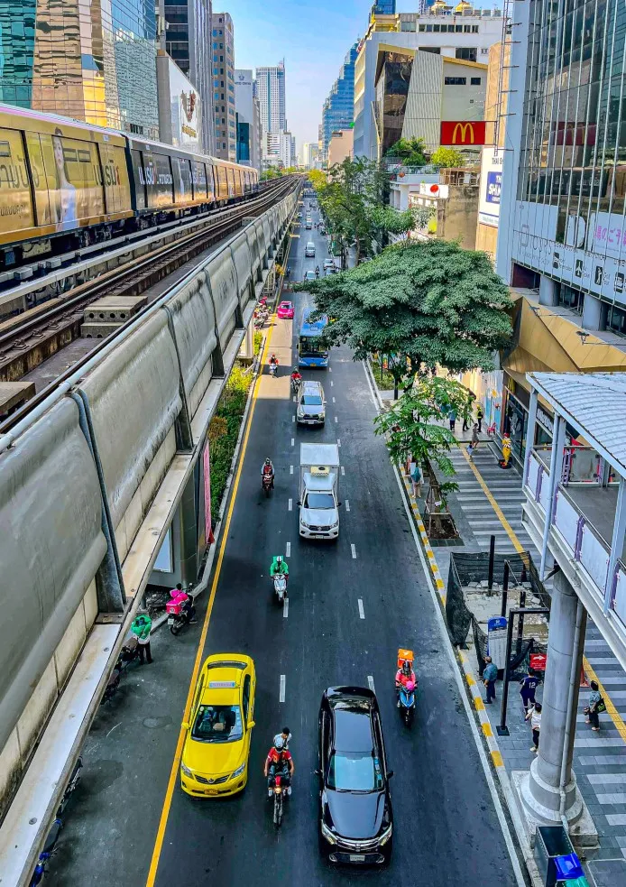 where to stay bangkok - silom