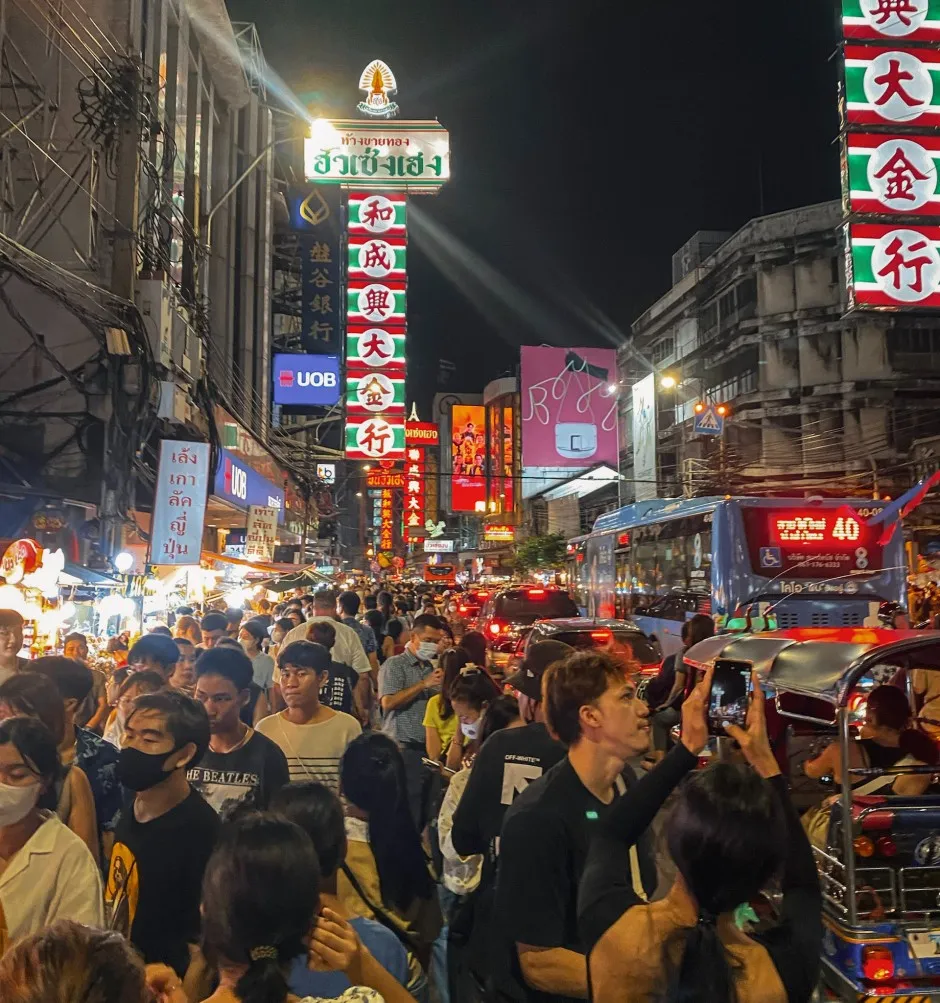 staying in chinatown bangkok