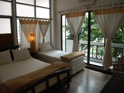 Lamphuhouse Bangkok, budget guesthouse near Khao San Road in Phra Nakhon