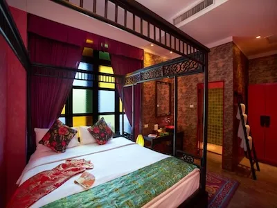 Shanghai Mansion, boutique hotel on Yaowarat Road in Chinatown Bangkok