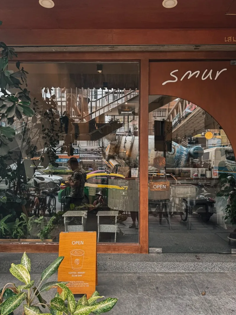 hidden cafes bangkok