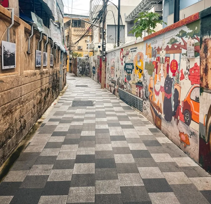 famous bangkok streets - talat noi