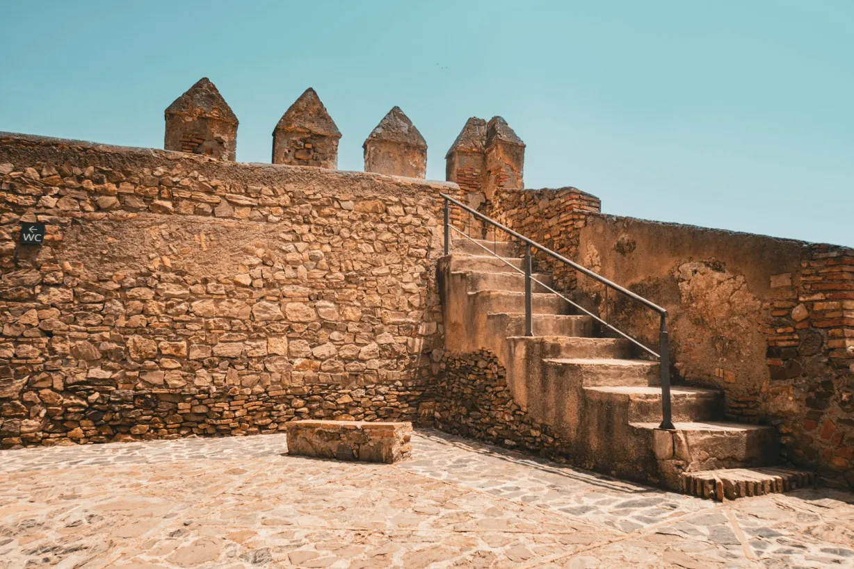 castle walls malaga - things to do