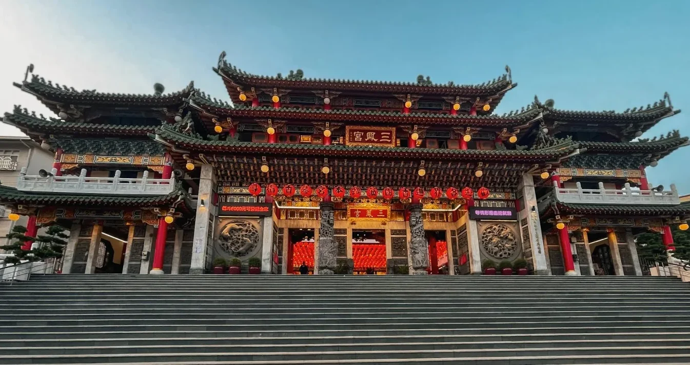 temples in kaohsiung taiwan