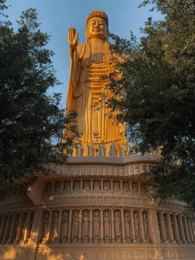 fo guang shan travel guide