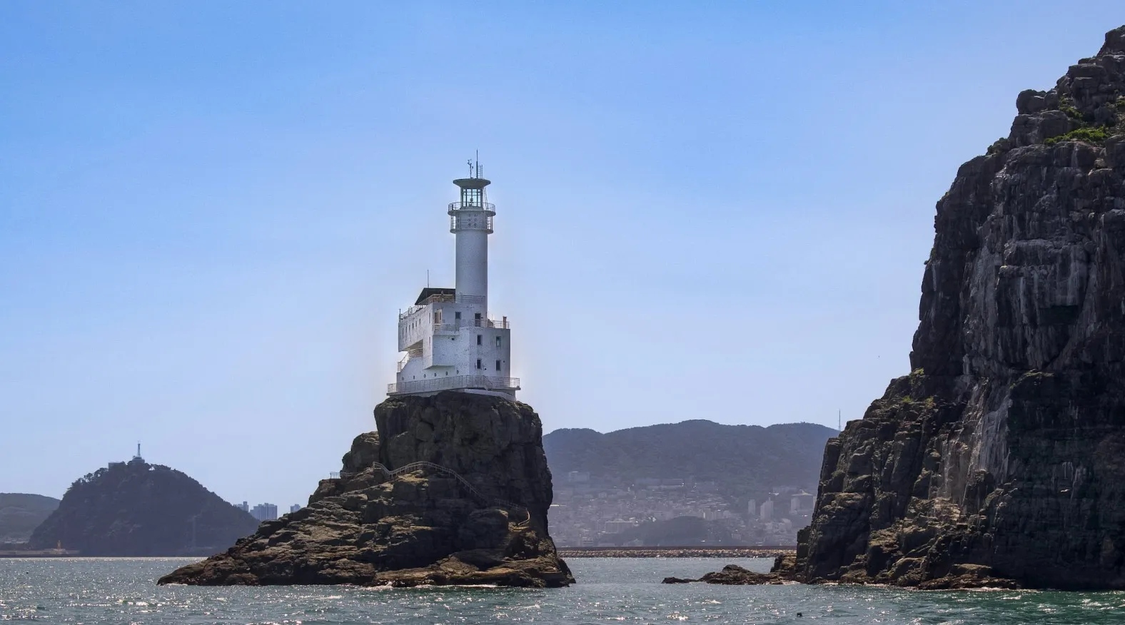 beautiful places in busan