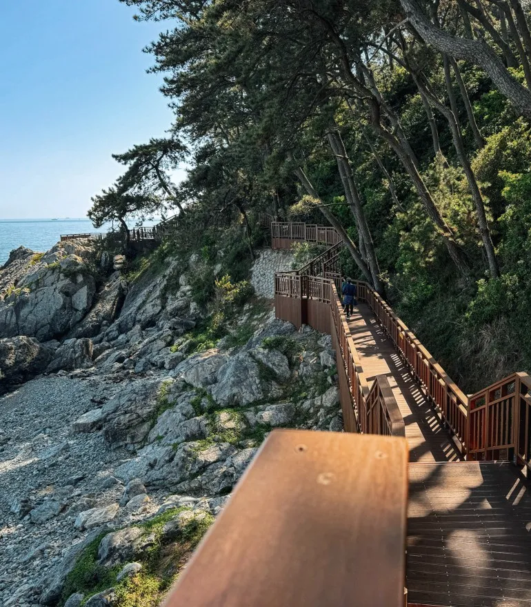 beautiful places in busan
