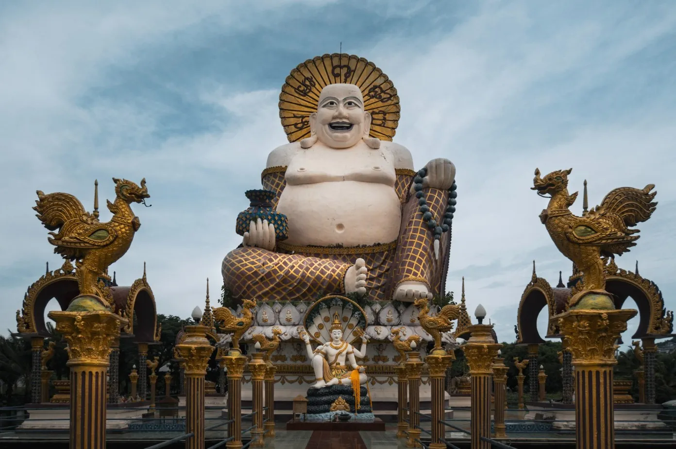 Wat Plai Laem koh samui