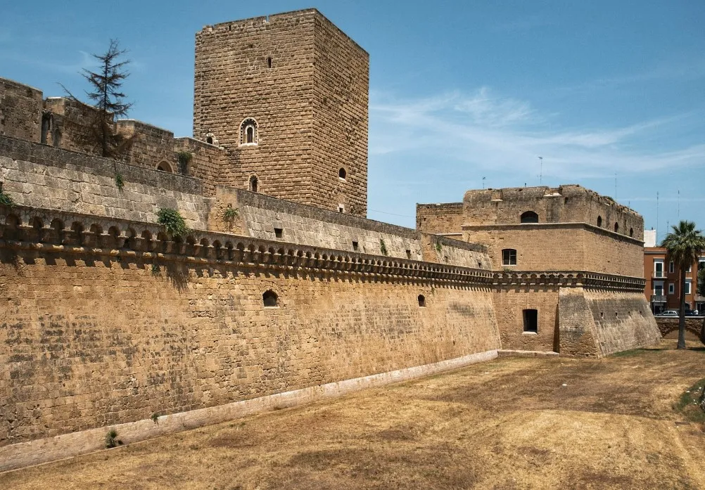 bari castle