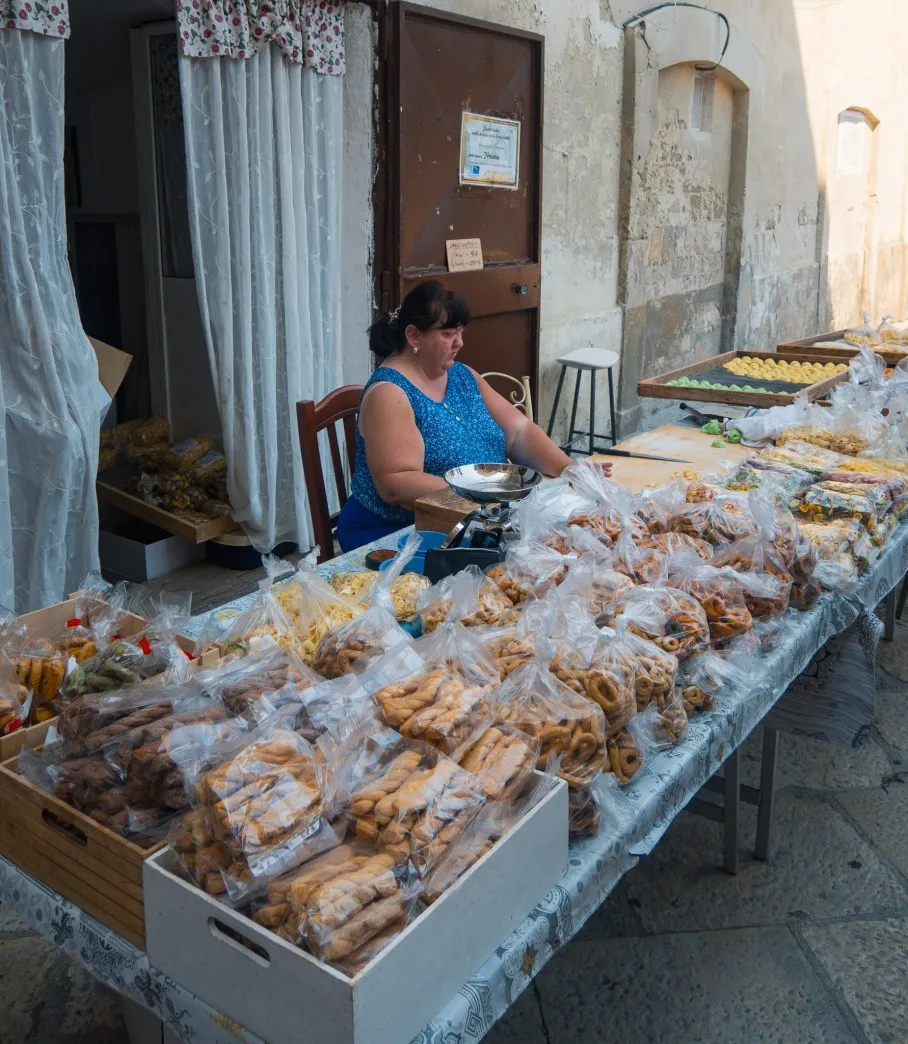 best location to stay in bari