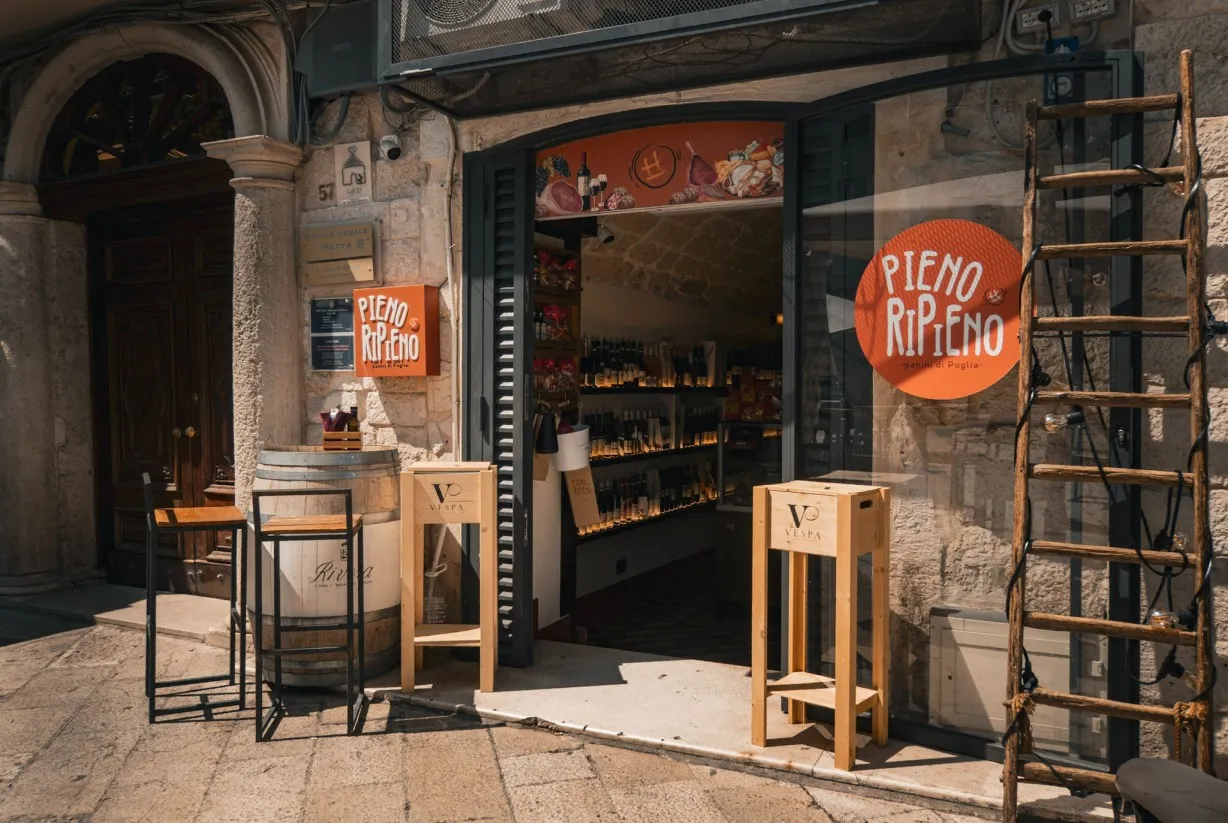 reasons to visit bari