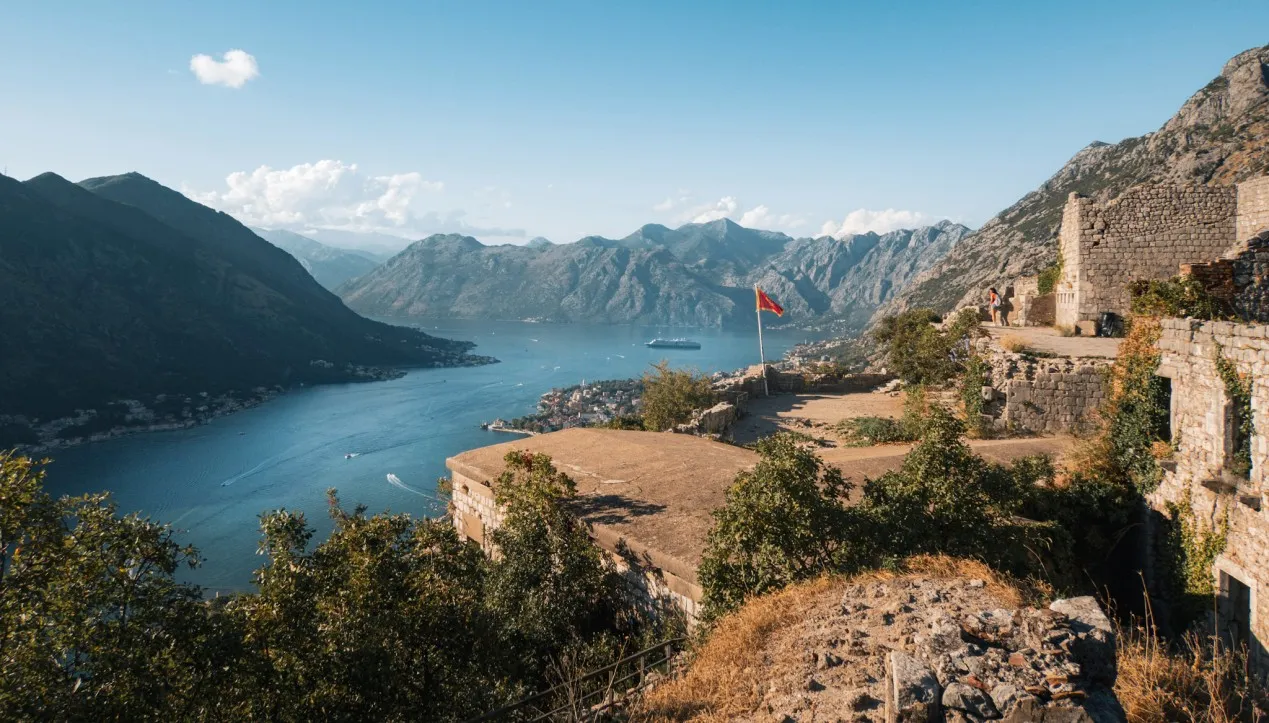 kotor hike