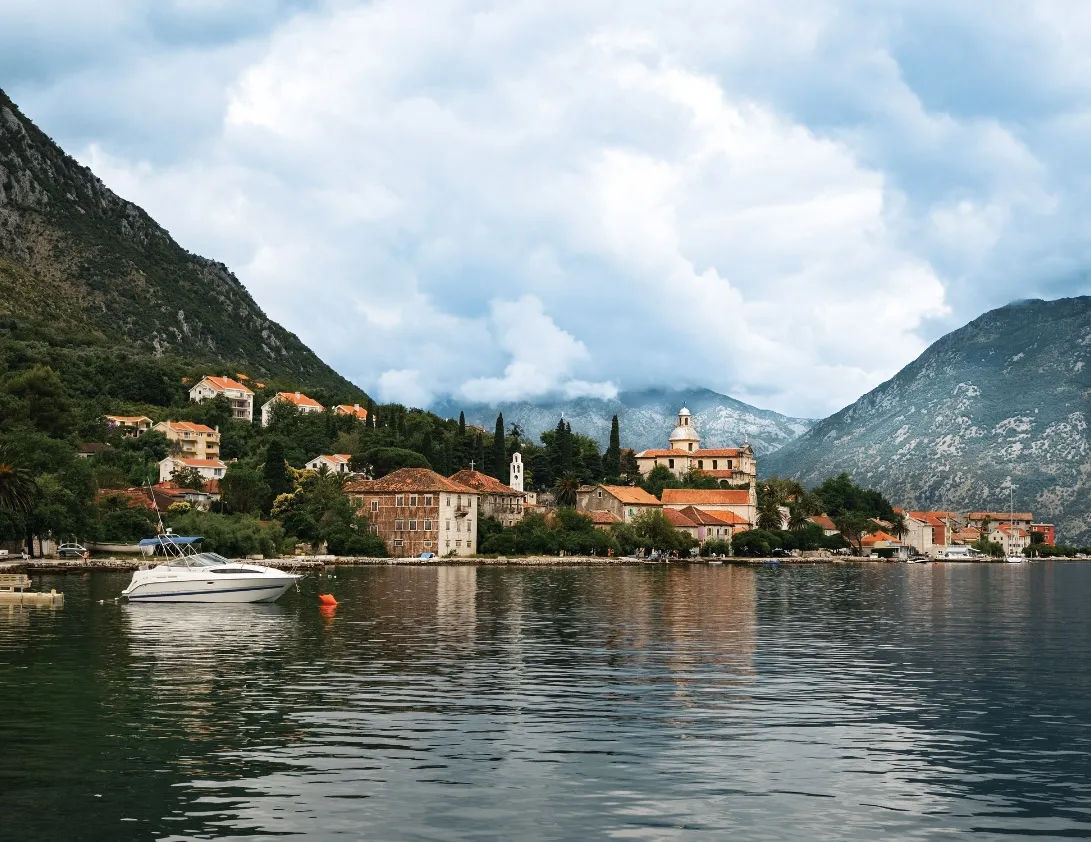 where to stay in kotor