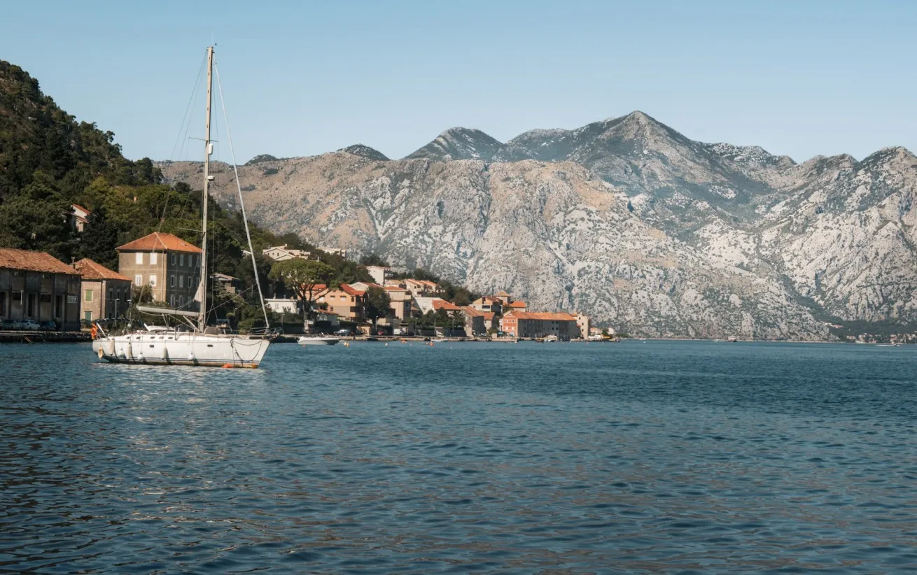 best area to stay in kotor