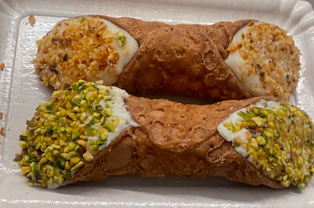 Cannoli