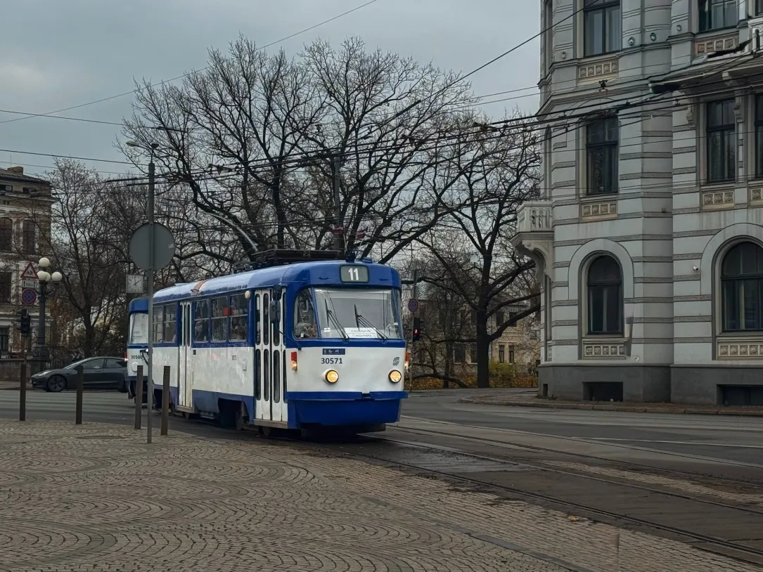 how to get around riga