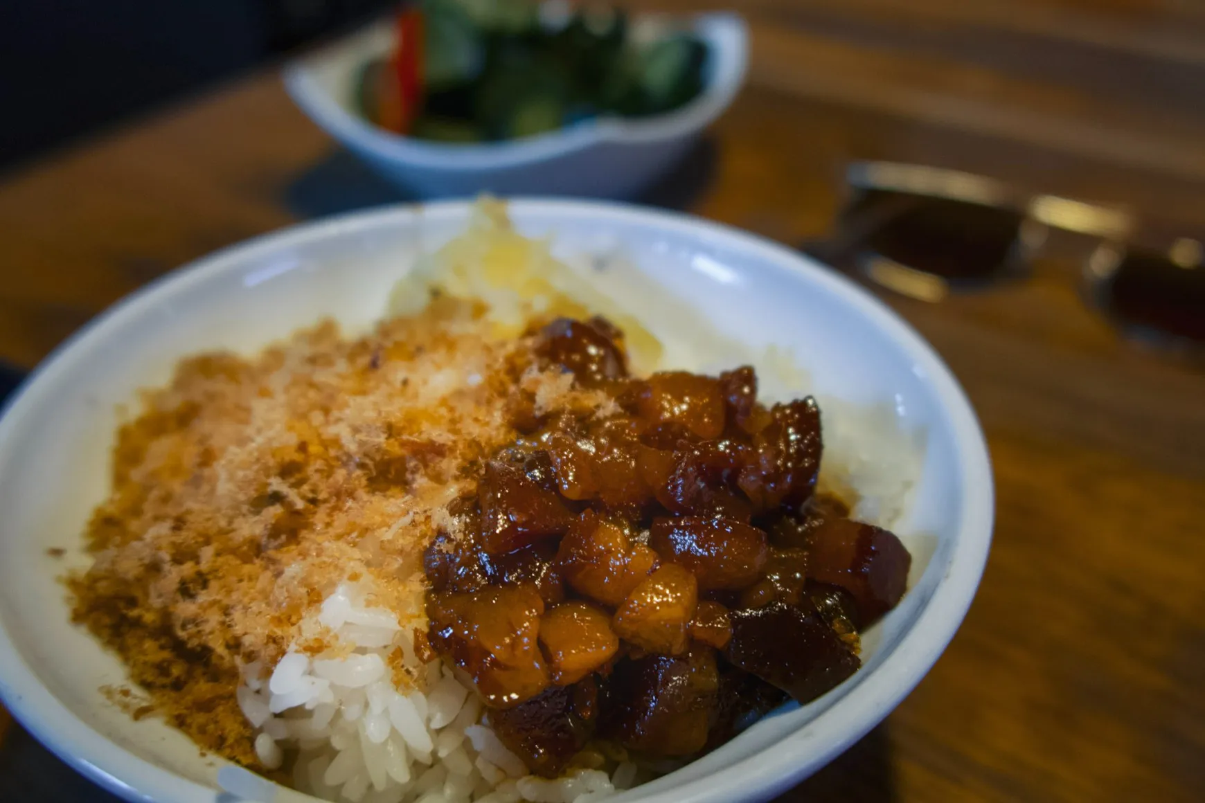 braised pork rice taiwan food