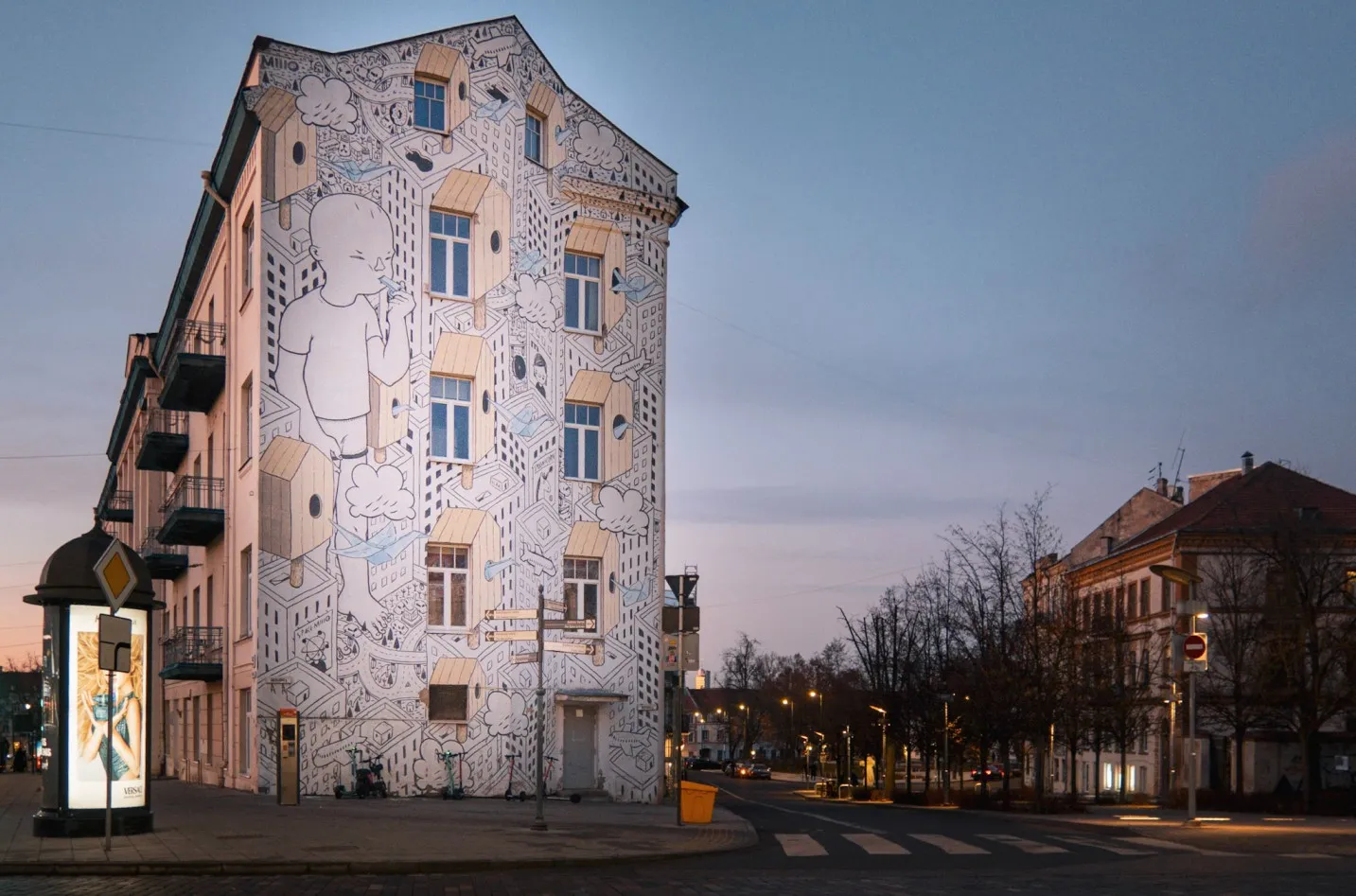street art vilnius travel guide