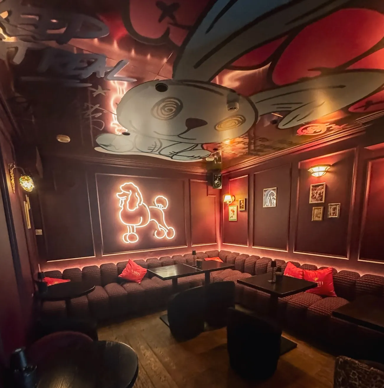best cocktails vilnius interior of pink poodle bar