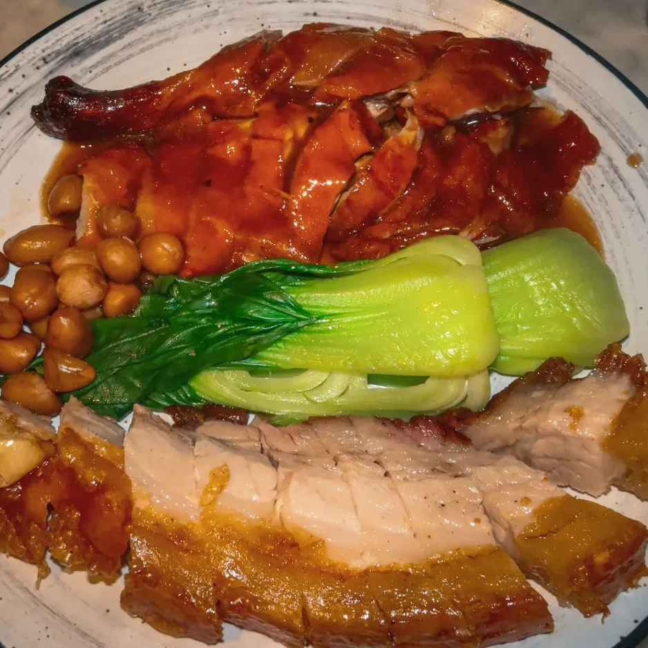 best chinatown bangkok food roast pork and duck plate HAGOW