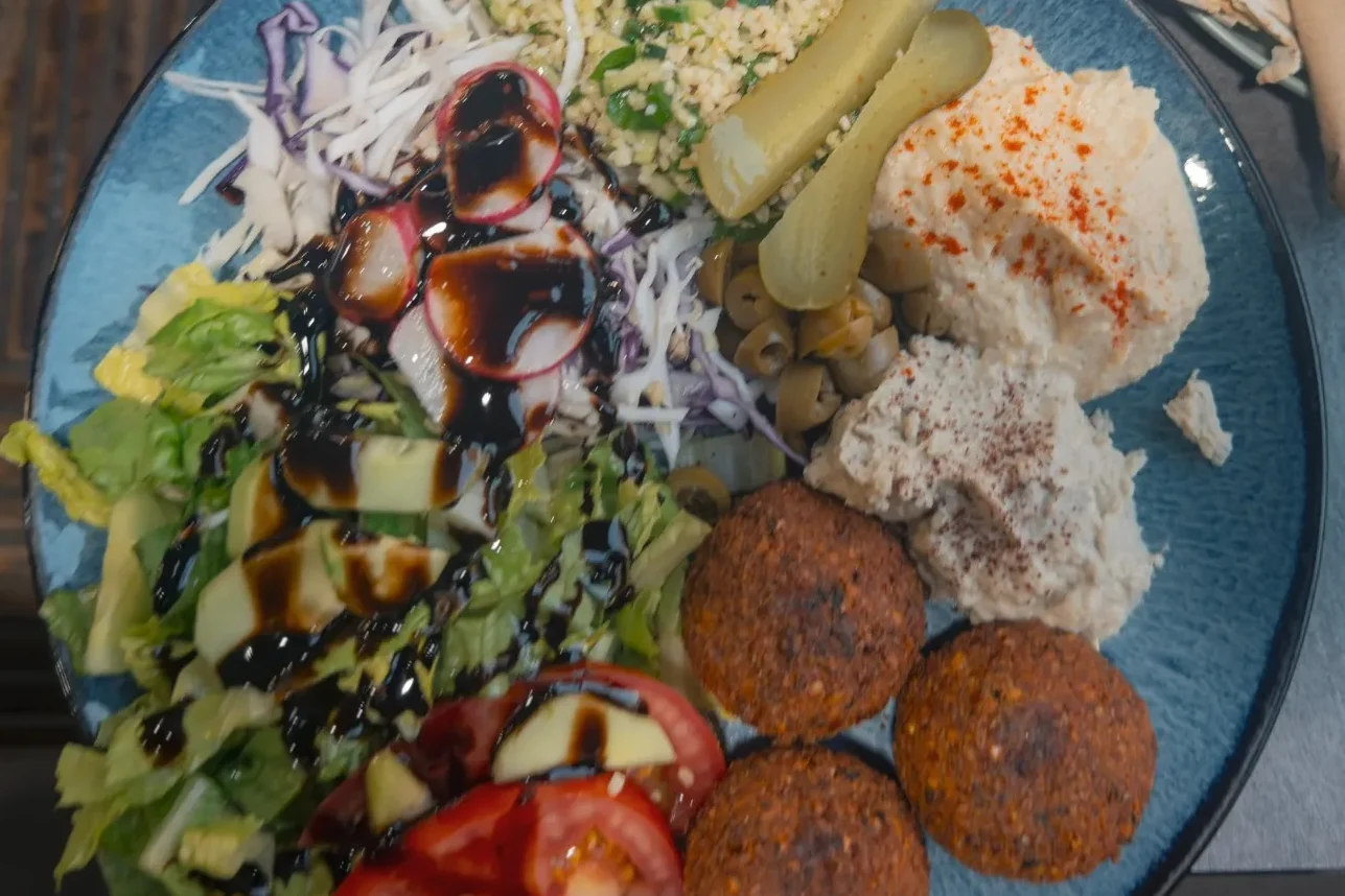 falafel plate chania