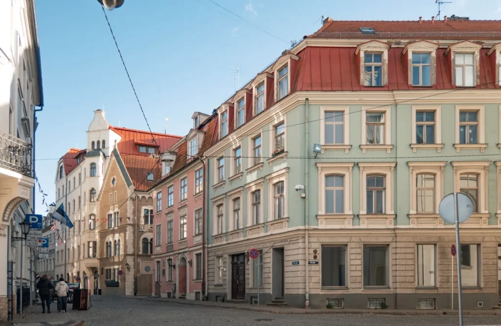 vilnius vs riga which one should i visit