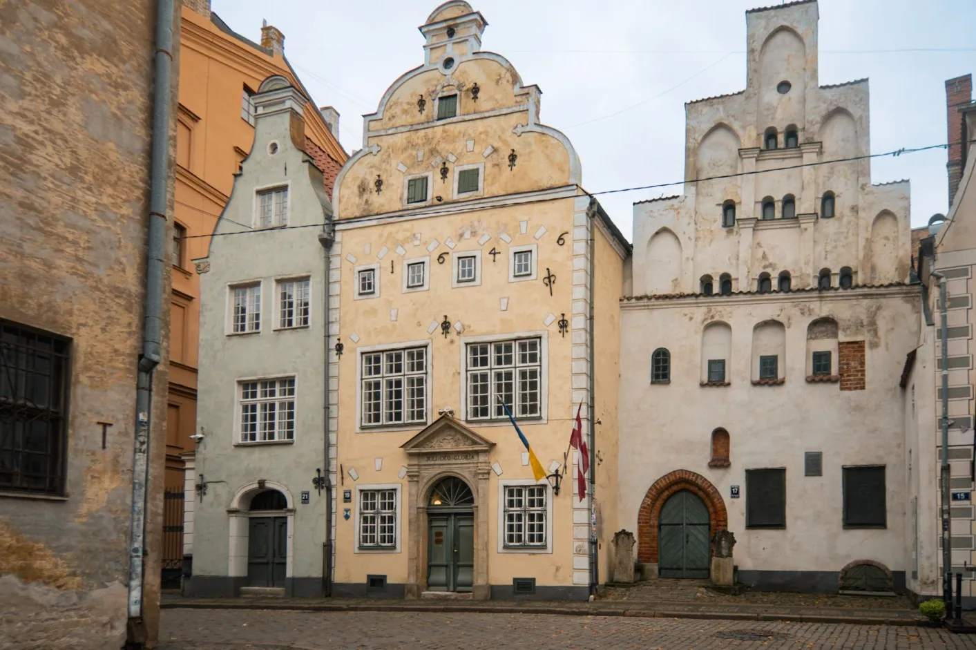riga or vilnius which is better?