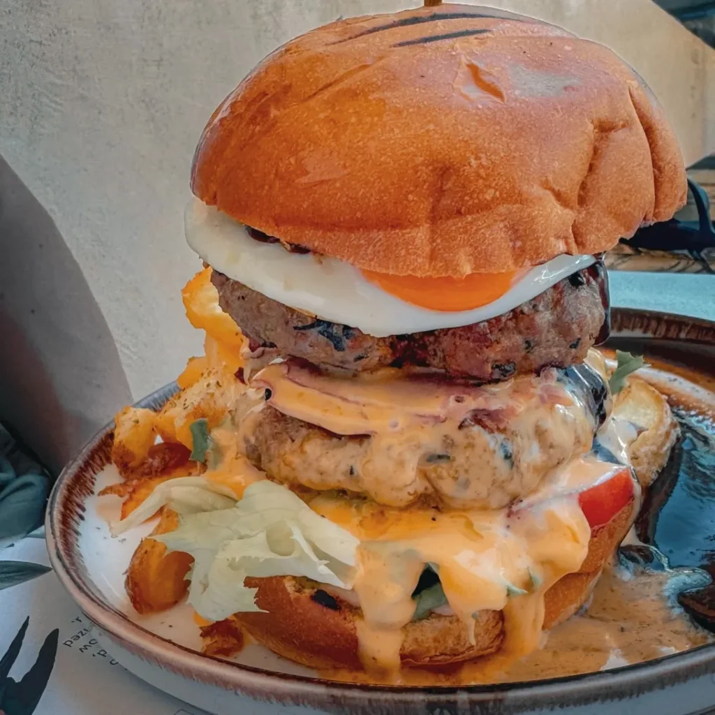 double burger woodstock cafe nea chora chania
