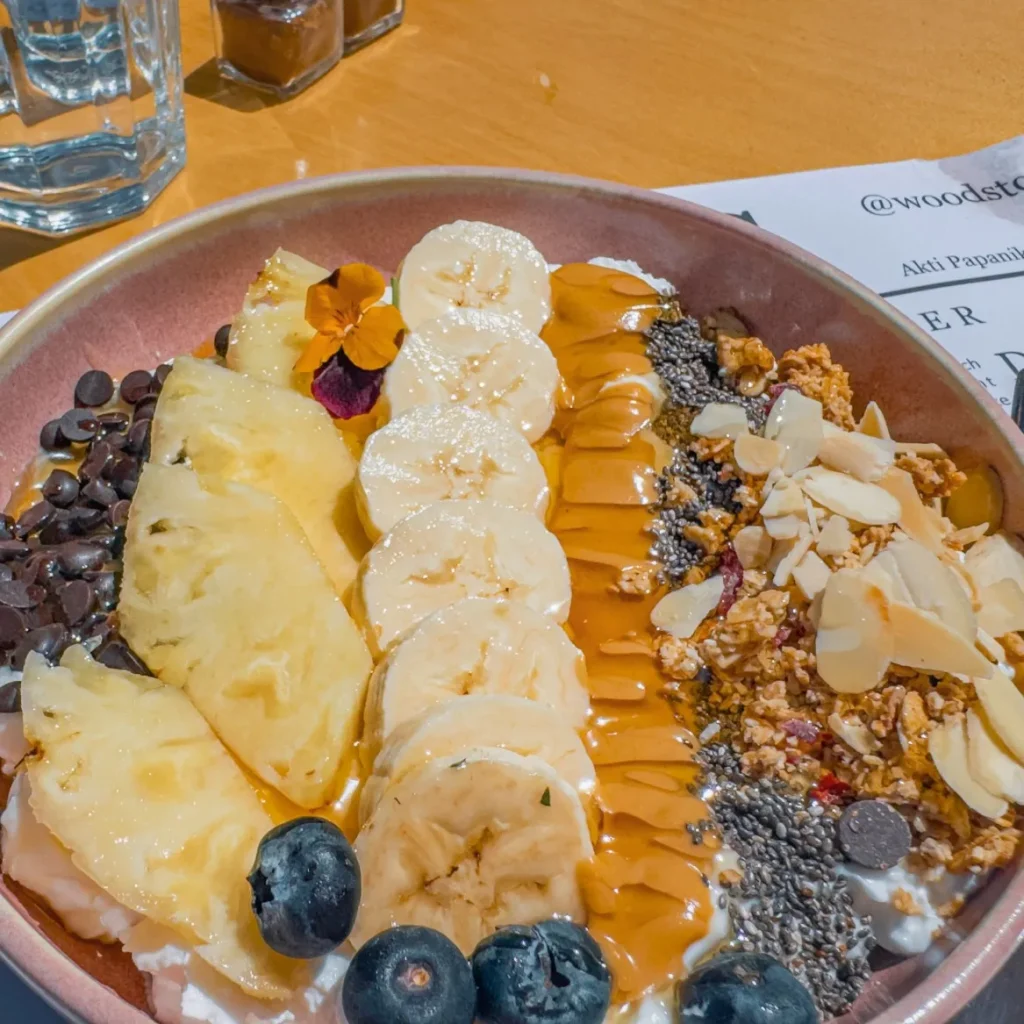 Yogurt bowl Woodstock cafe, Nea Chora