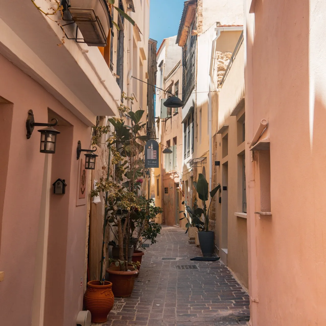 streets of Splantzia in chania old town