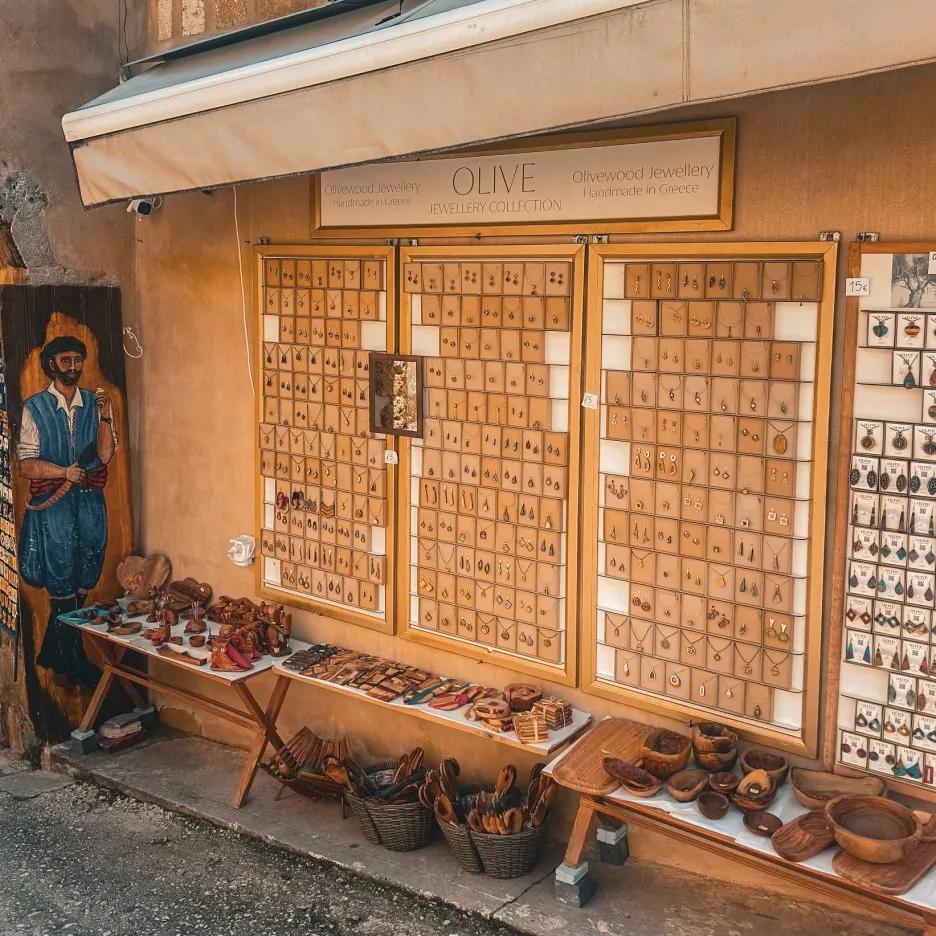 things to buy old town chania