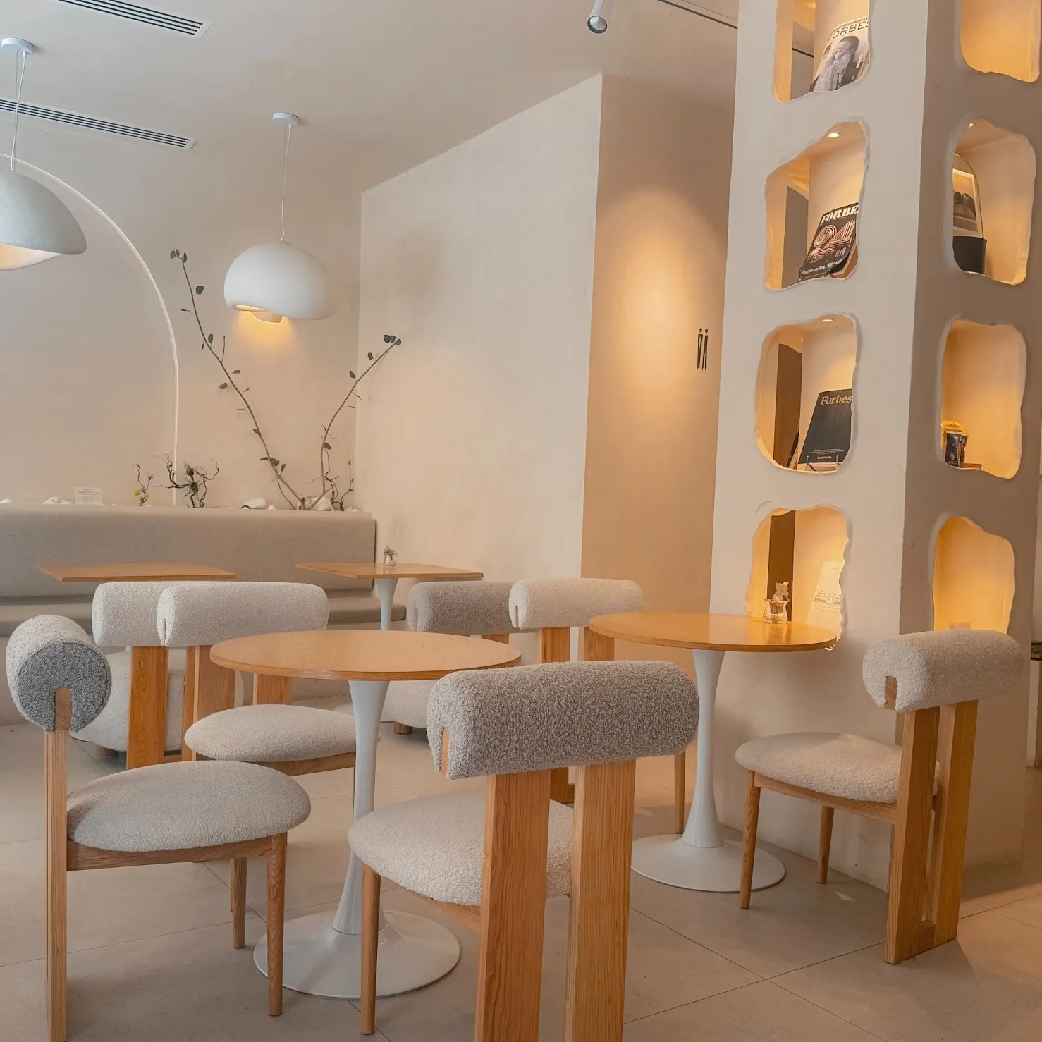 inside concept 30 cafe malaga
