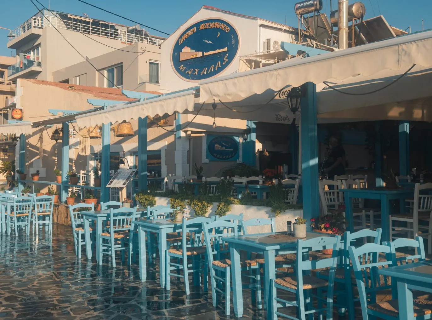 Machalas traditional taverna koum kapi